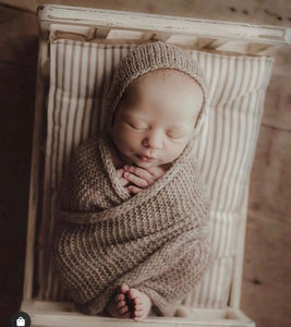 #newborn_photo_prop# - #rozzi_rayne#